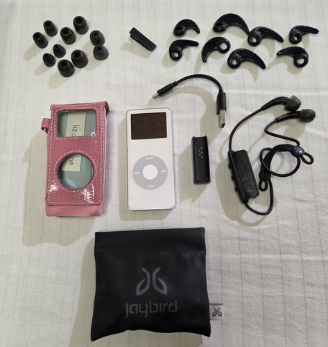 Apple 2gb original ipod nano - apple,